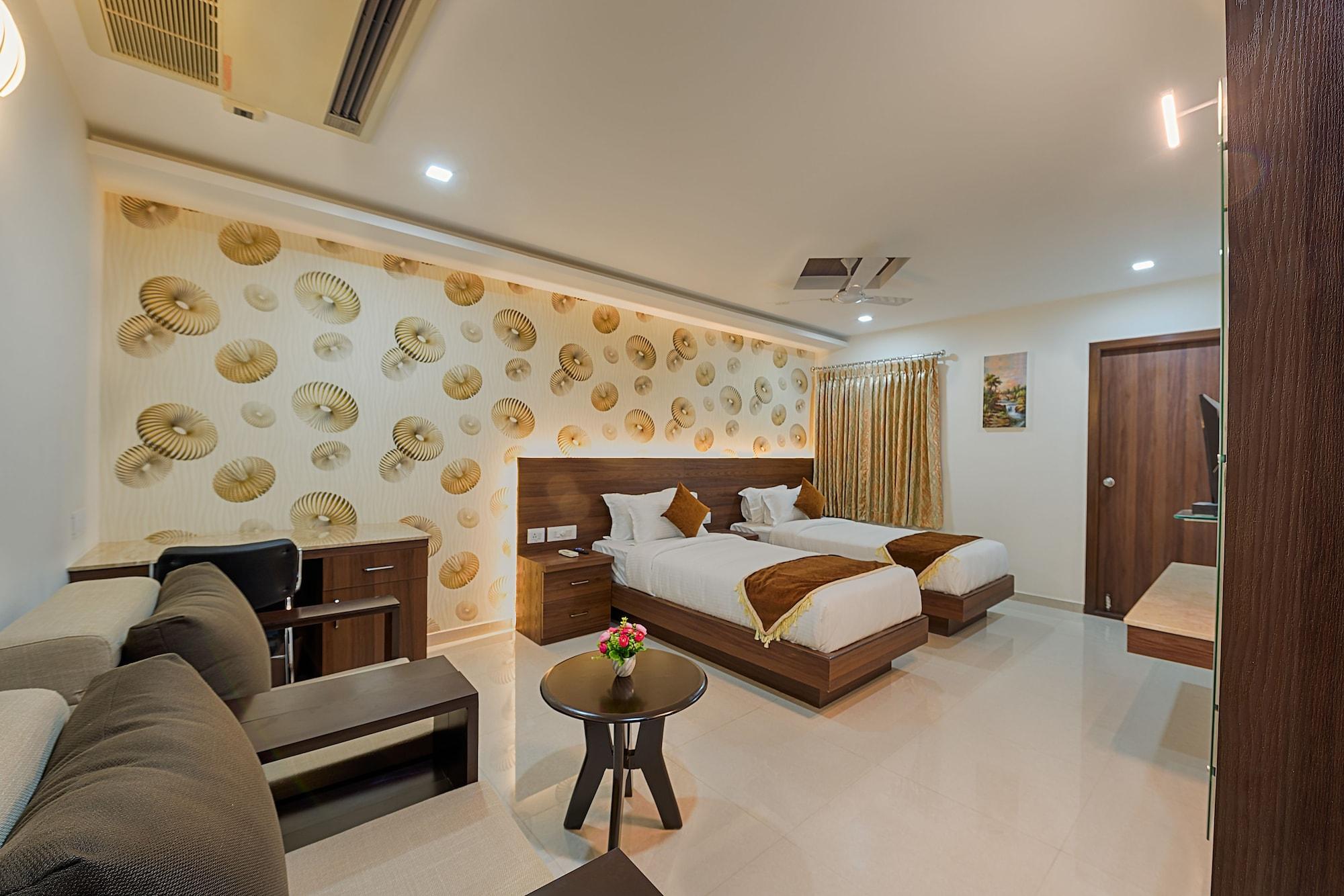Residency Hotel 4*